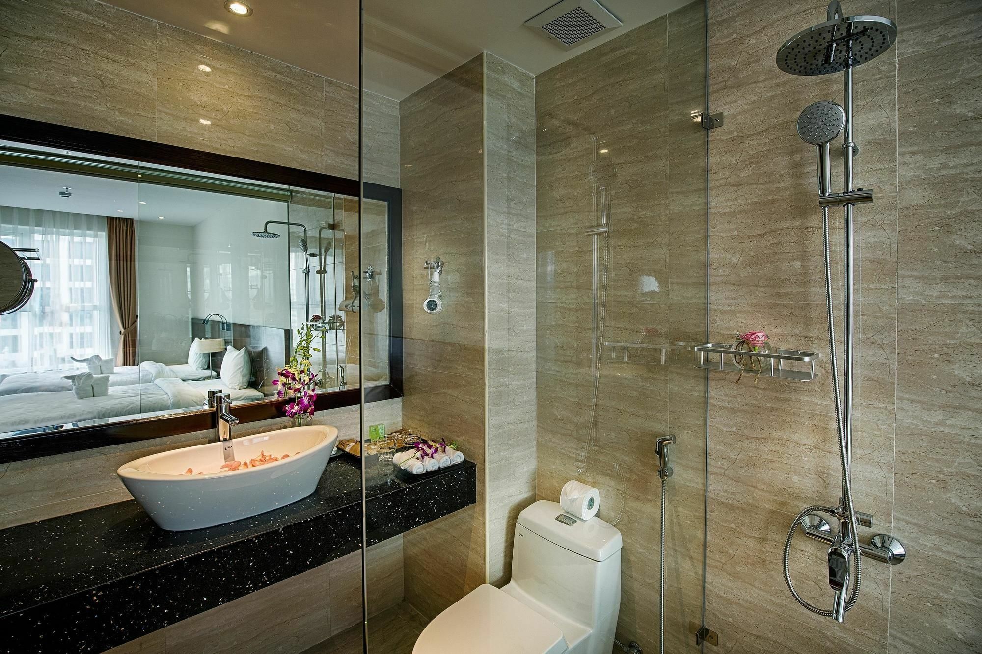 Sofia Suite Hotel Danang Eksteriør bilde